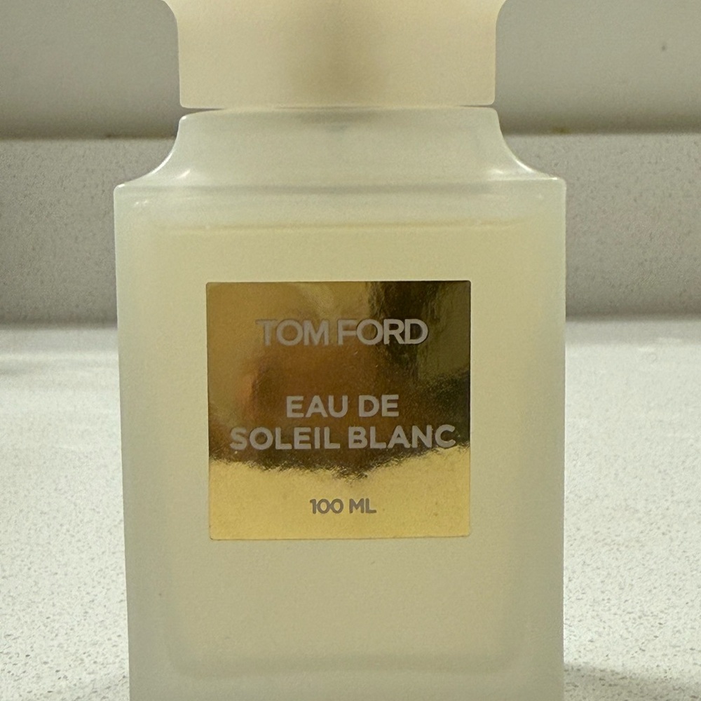 Tom Ford Eau de Soleil Blanc with Gold Label